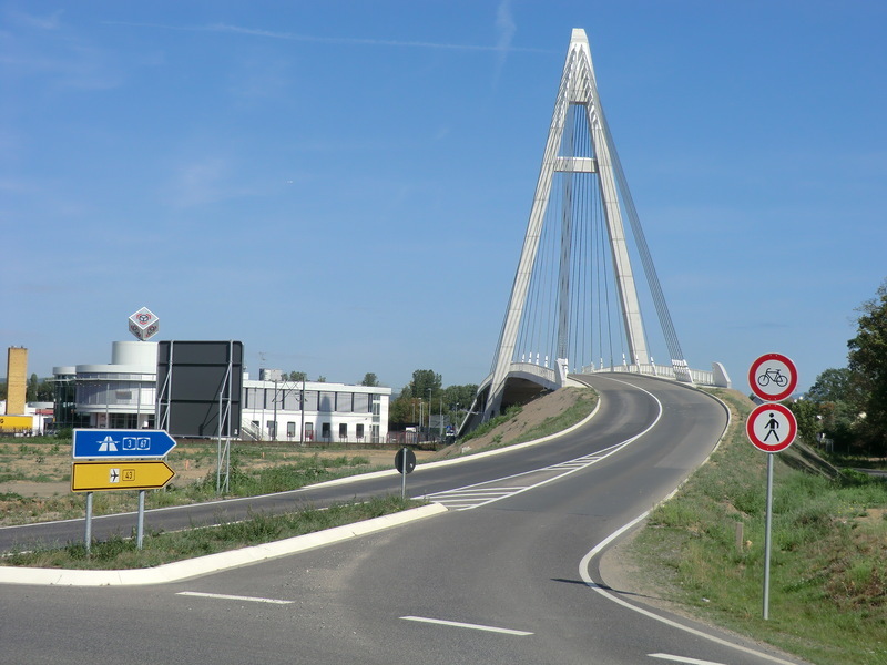 Schrägseilbrücke