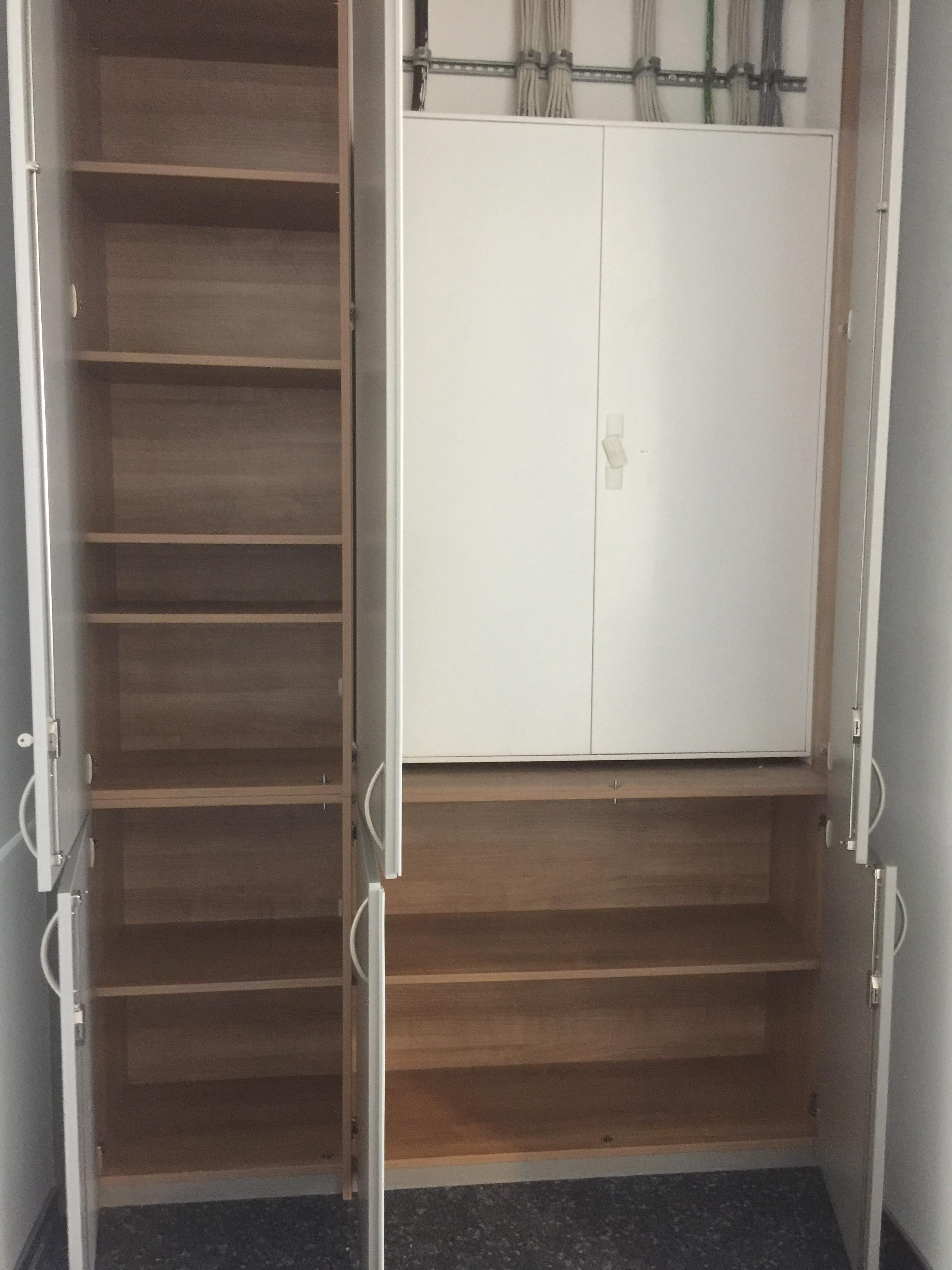 Einbauschrank