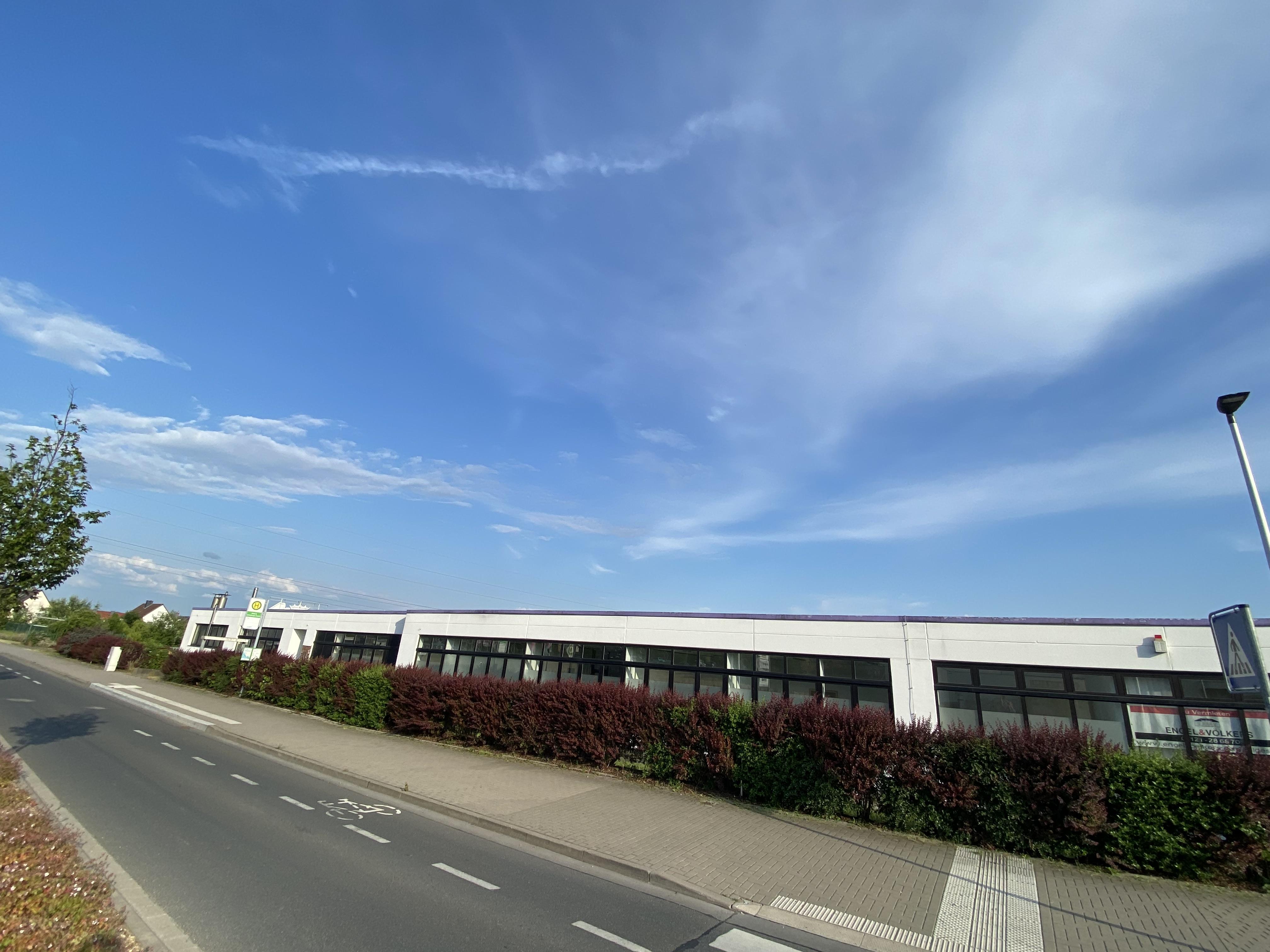 Straßenansicht.jpg