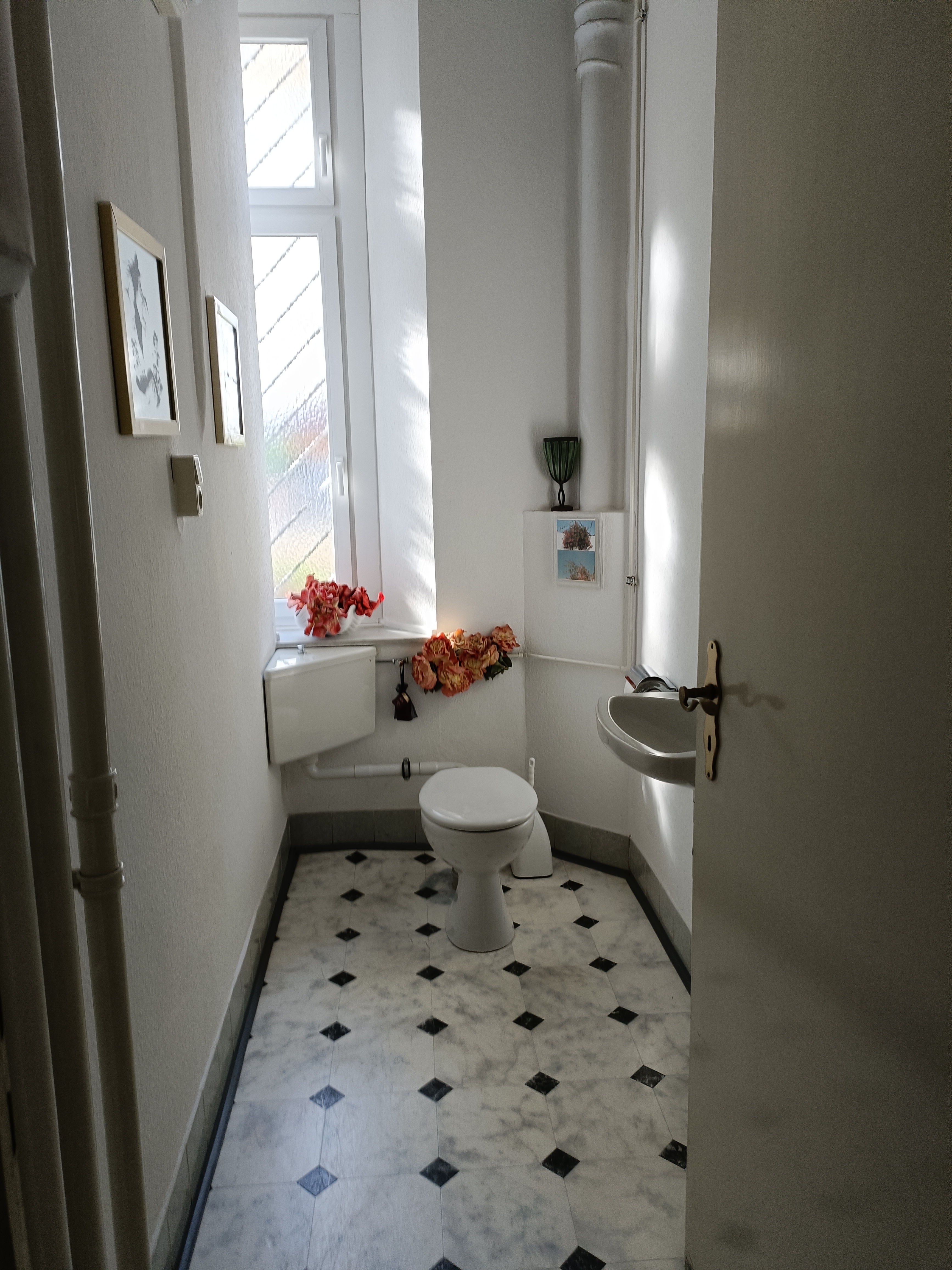 WC.jpg