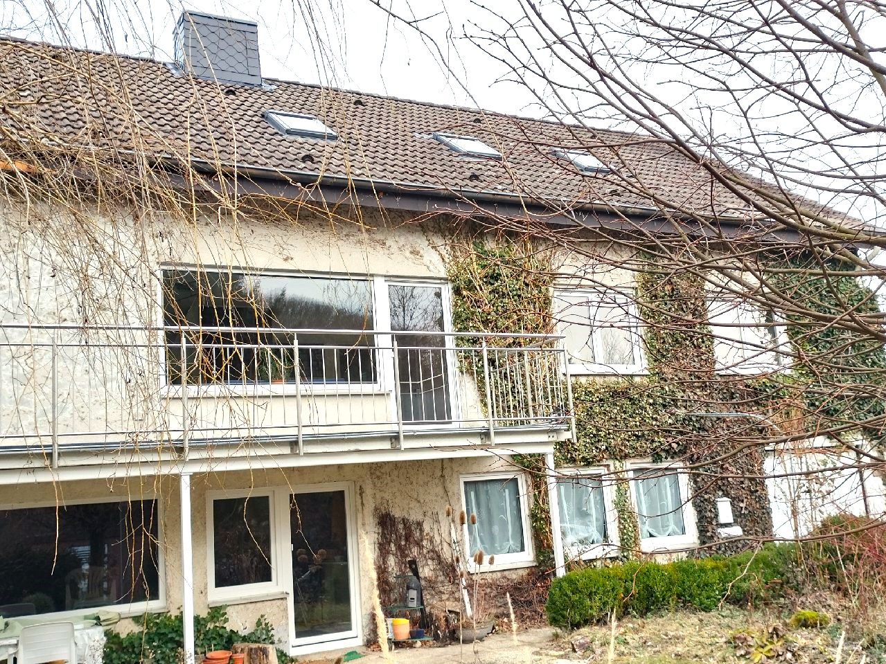 Haus Ansicht Südwest nah.jpg