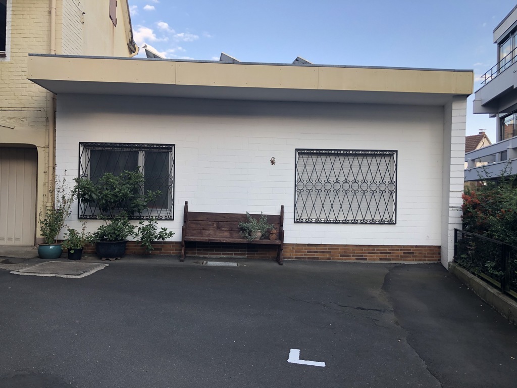 Stellpl?tze/Garage
