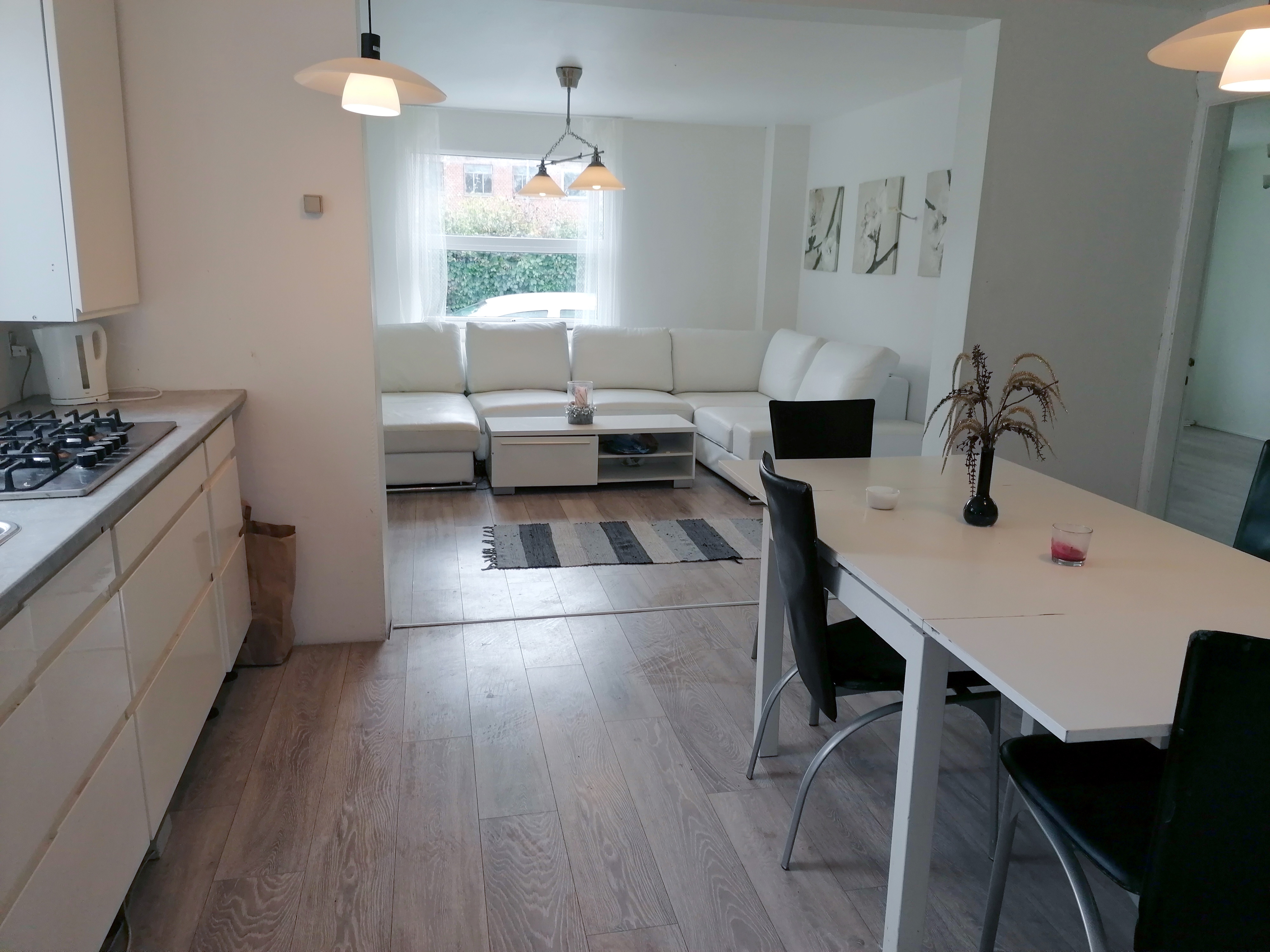 Wohnküche 1.jpg