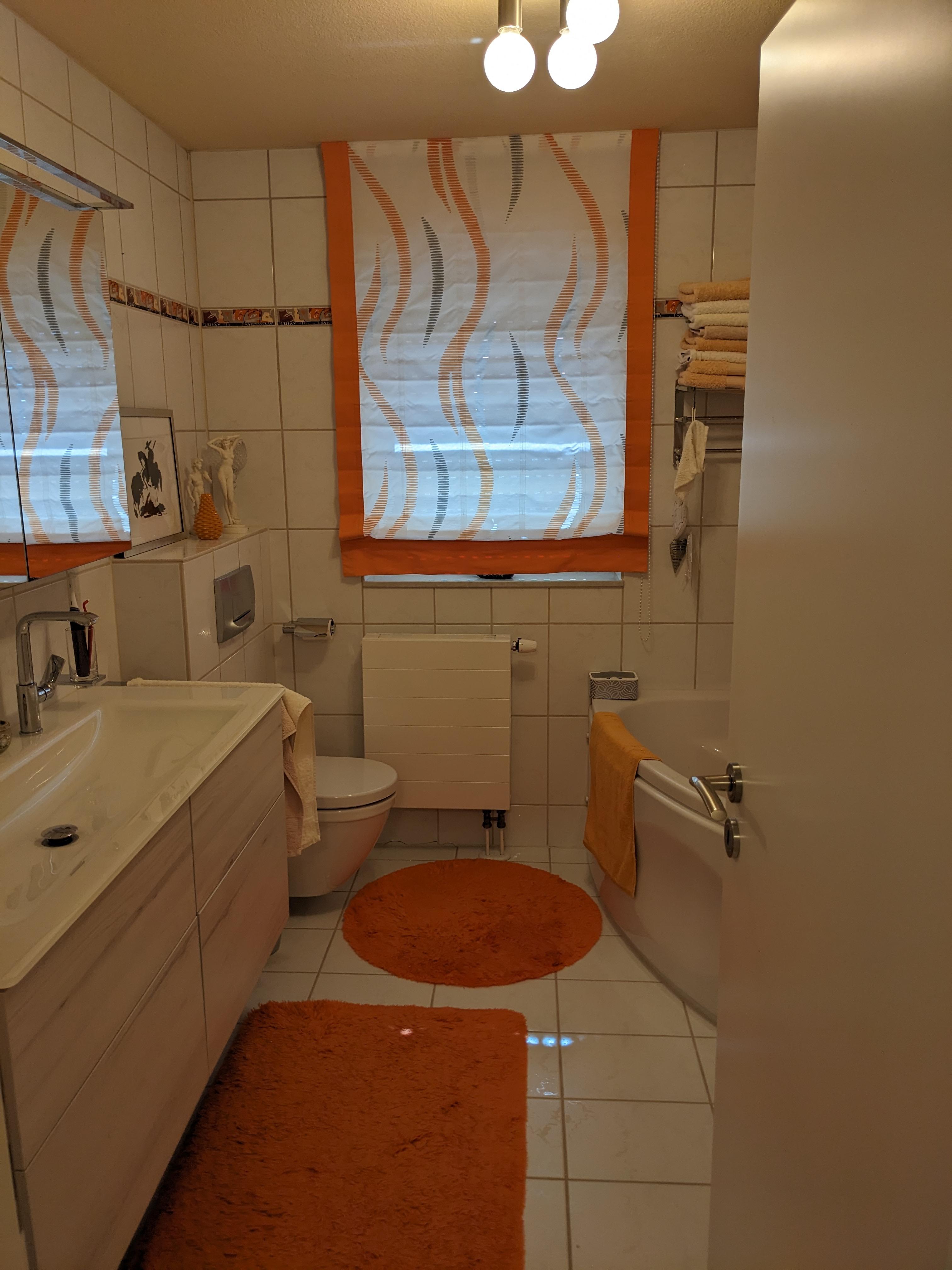 Bad Obergeschoss 2.jpg