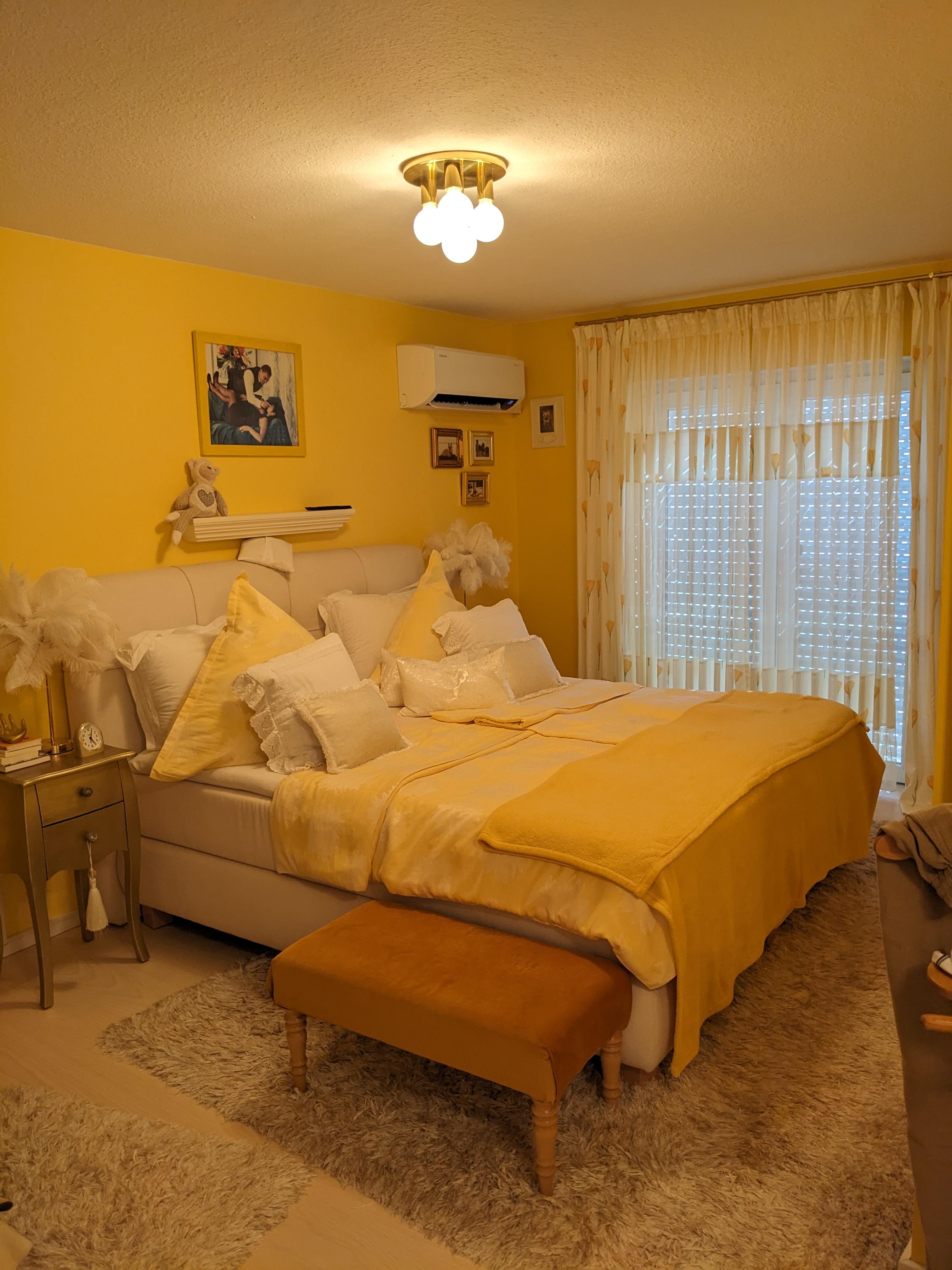 Schlafzimmer.jpg