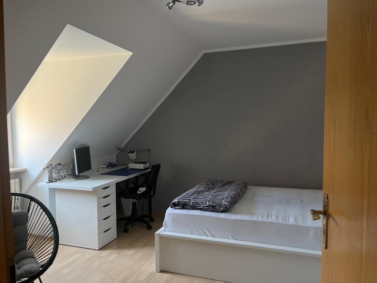 Schlafzimmer Bild 1.JPG