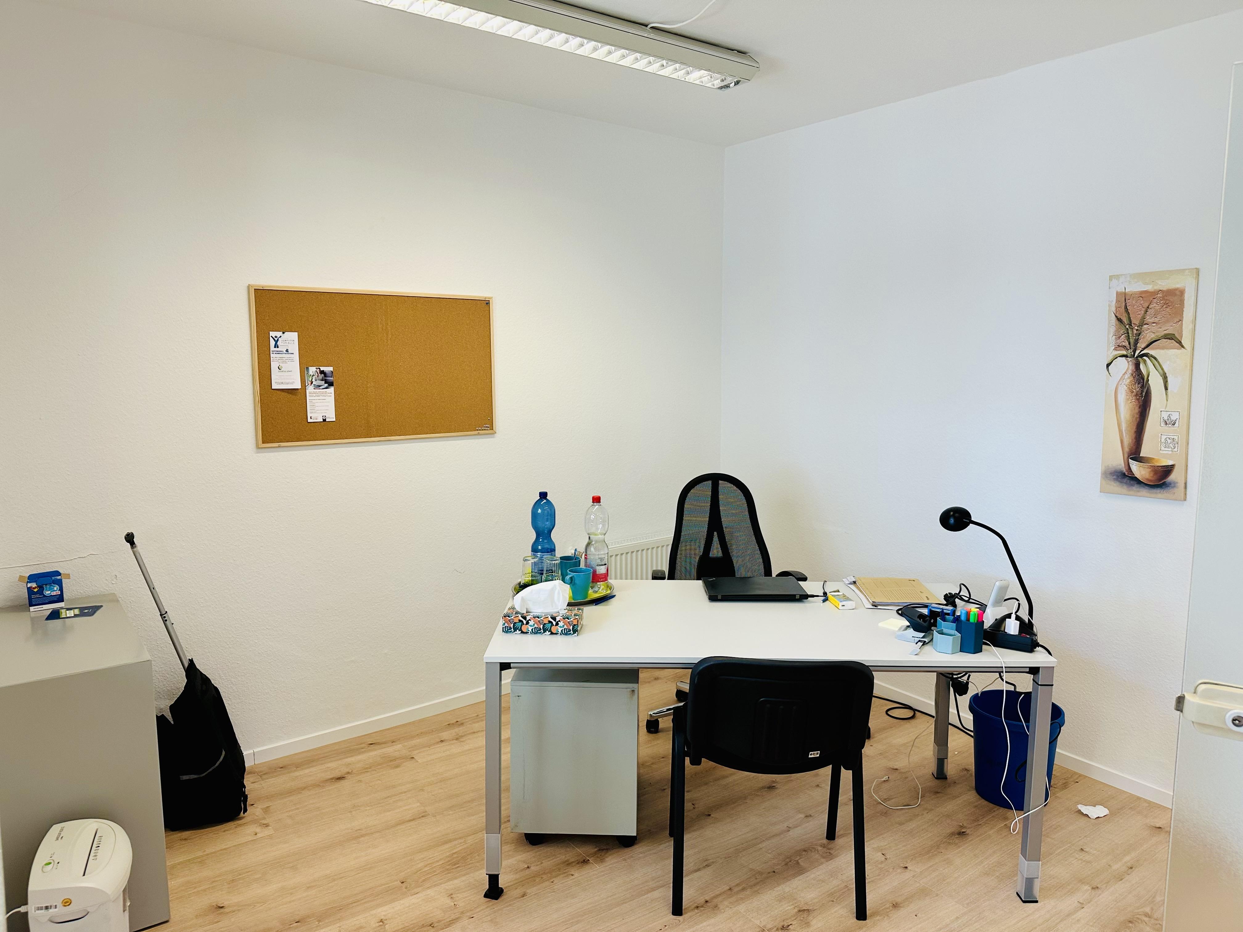 Büro 3