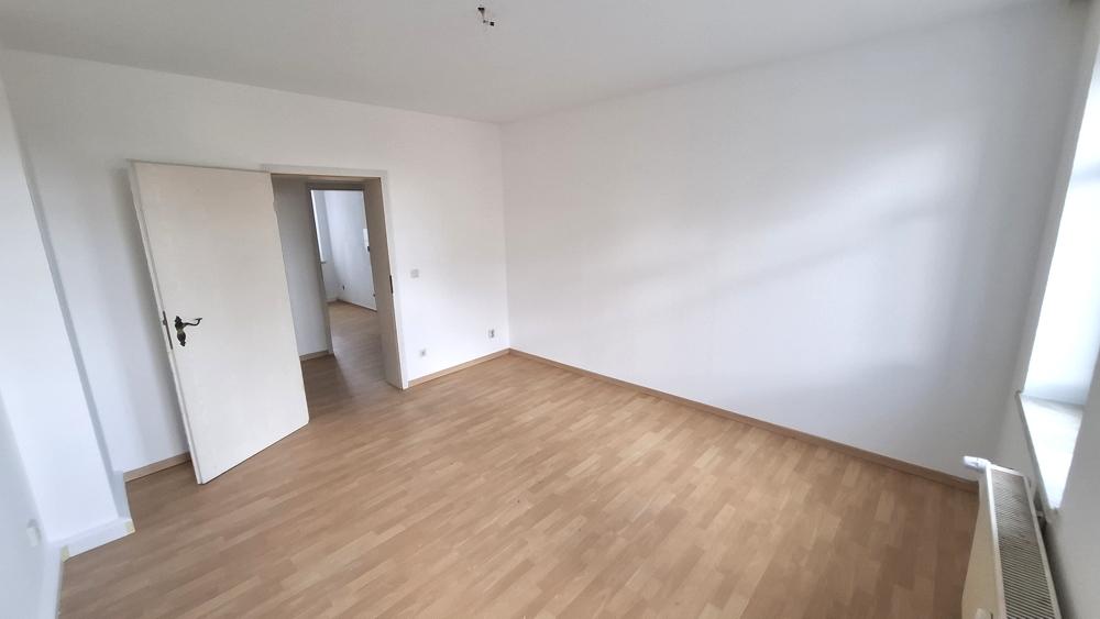 02 Wohnzimmer.jpg