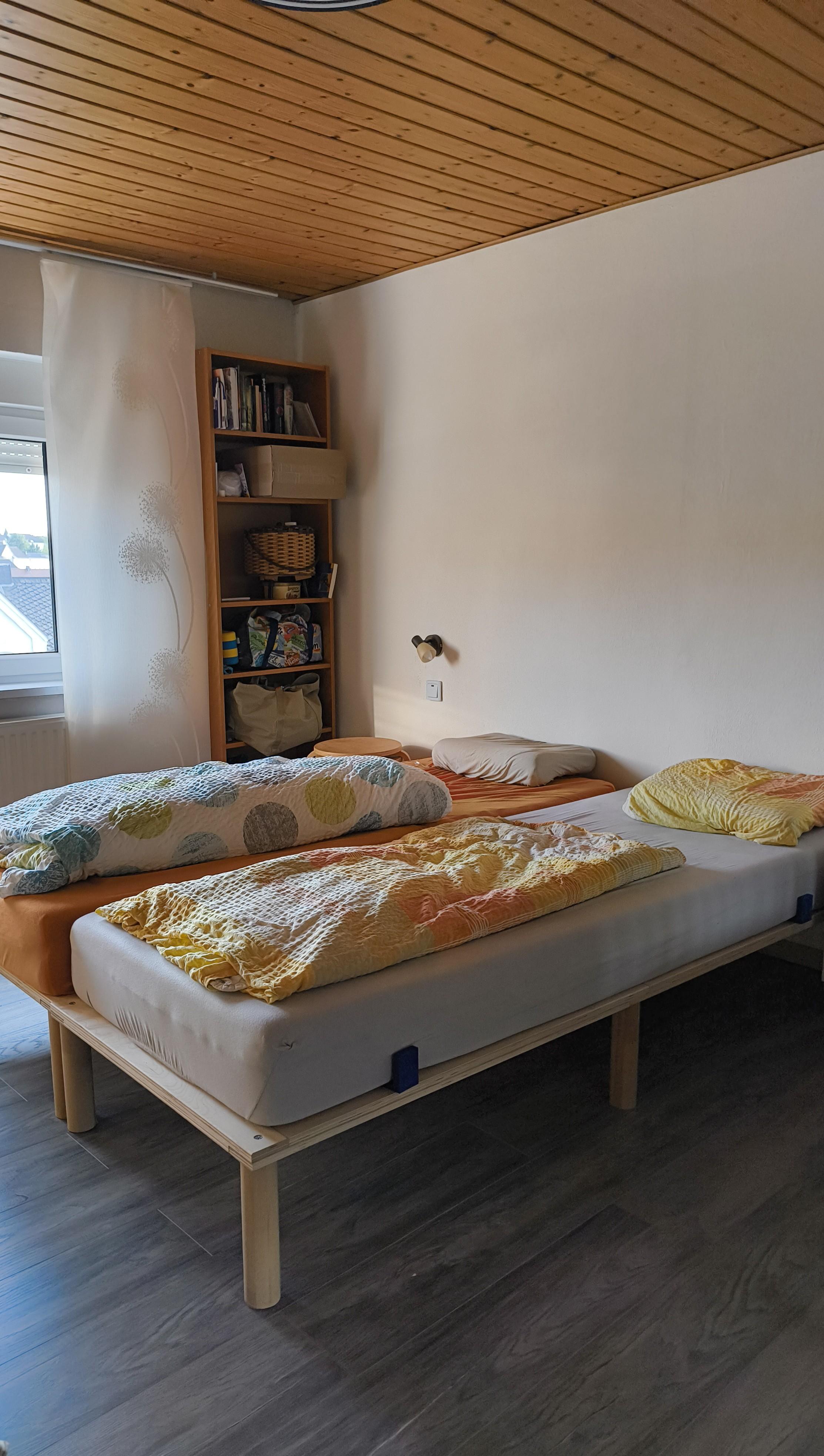  Schlafzimmer.jpg