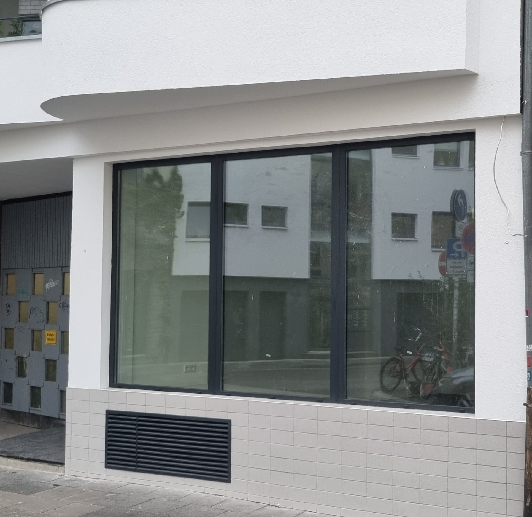 Fensterfront Ladenlokal