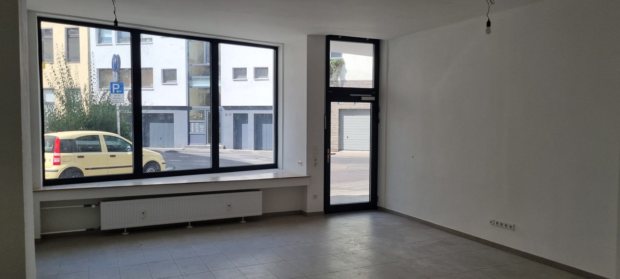 Ladenlokal - Innenansicht Eingangsbereich III