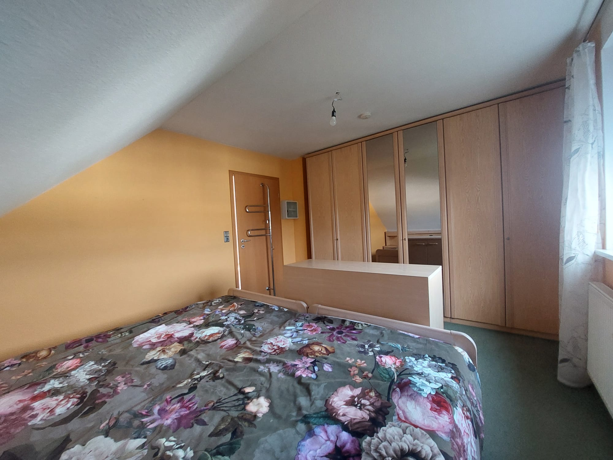 9. Schlafzimmer 1b.jpeg