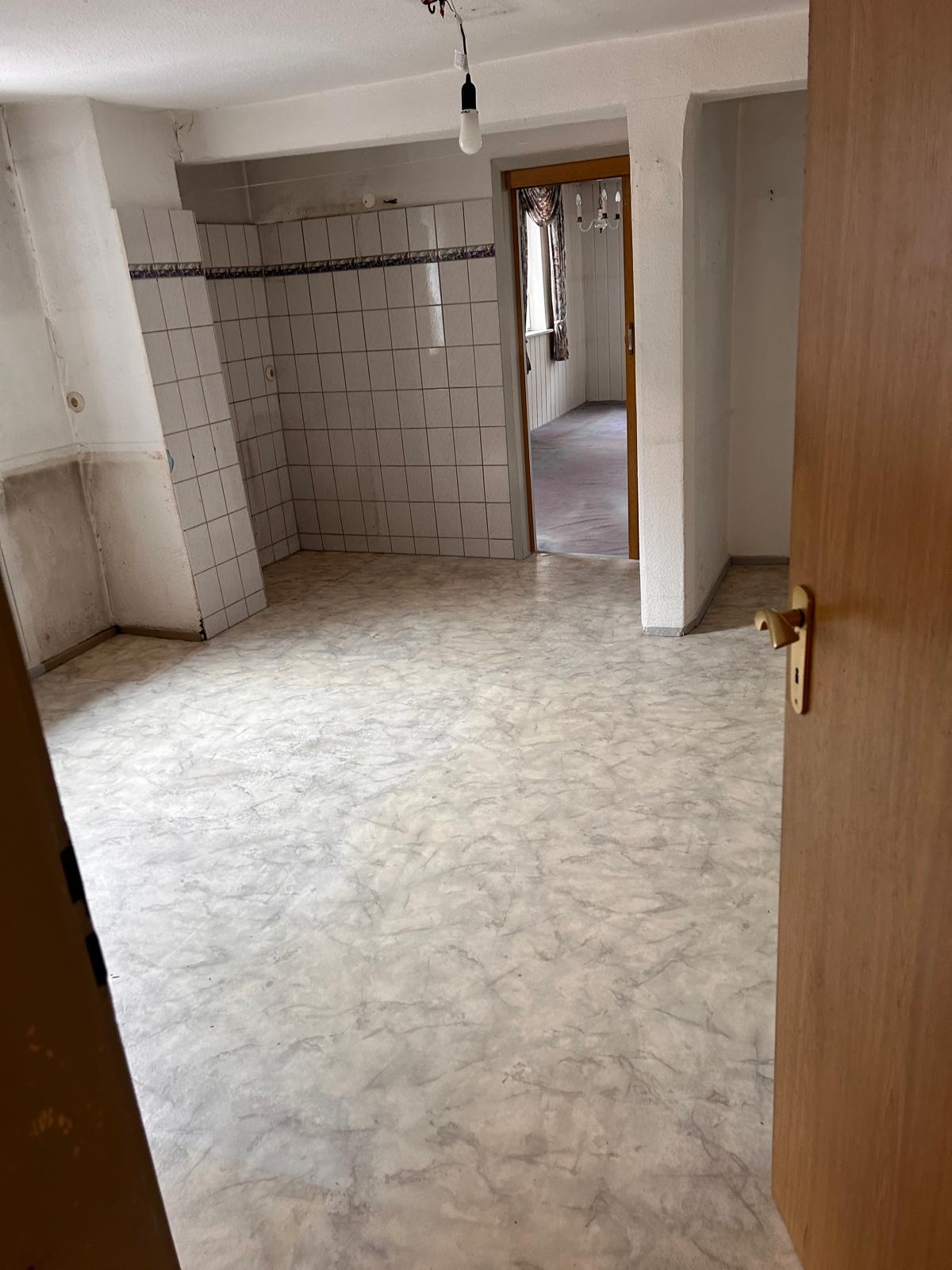 VÖ-Niederstadt 2 Küche unten.jpeg