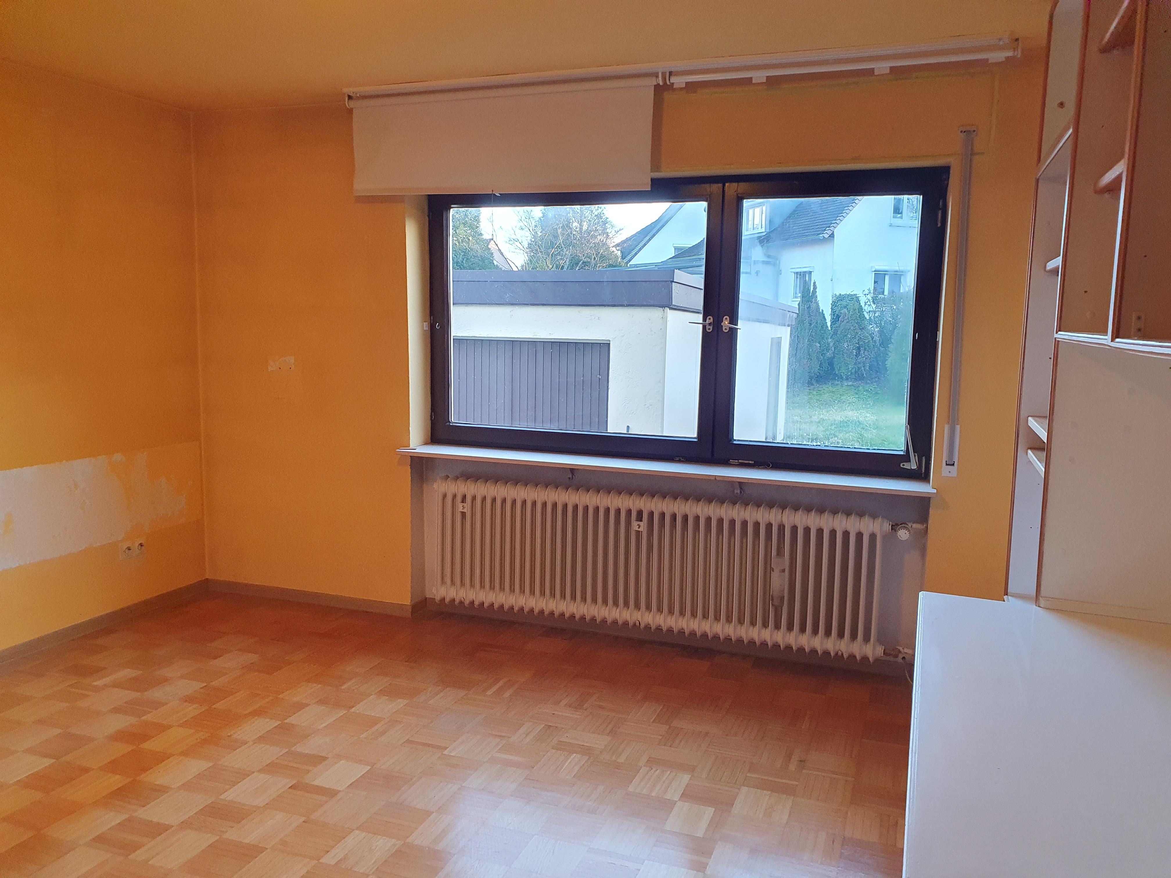 Separates Zimmer EG a.jpg