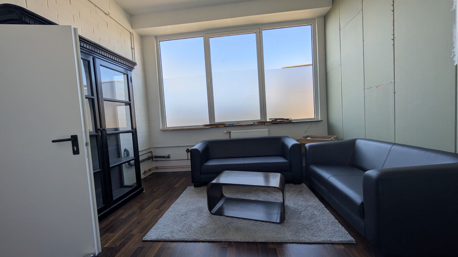 Wohnung Raum 3.jpg