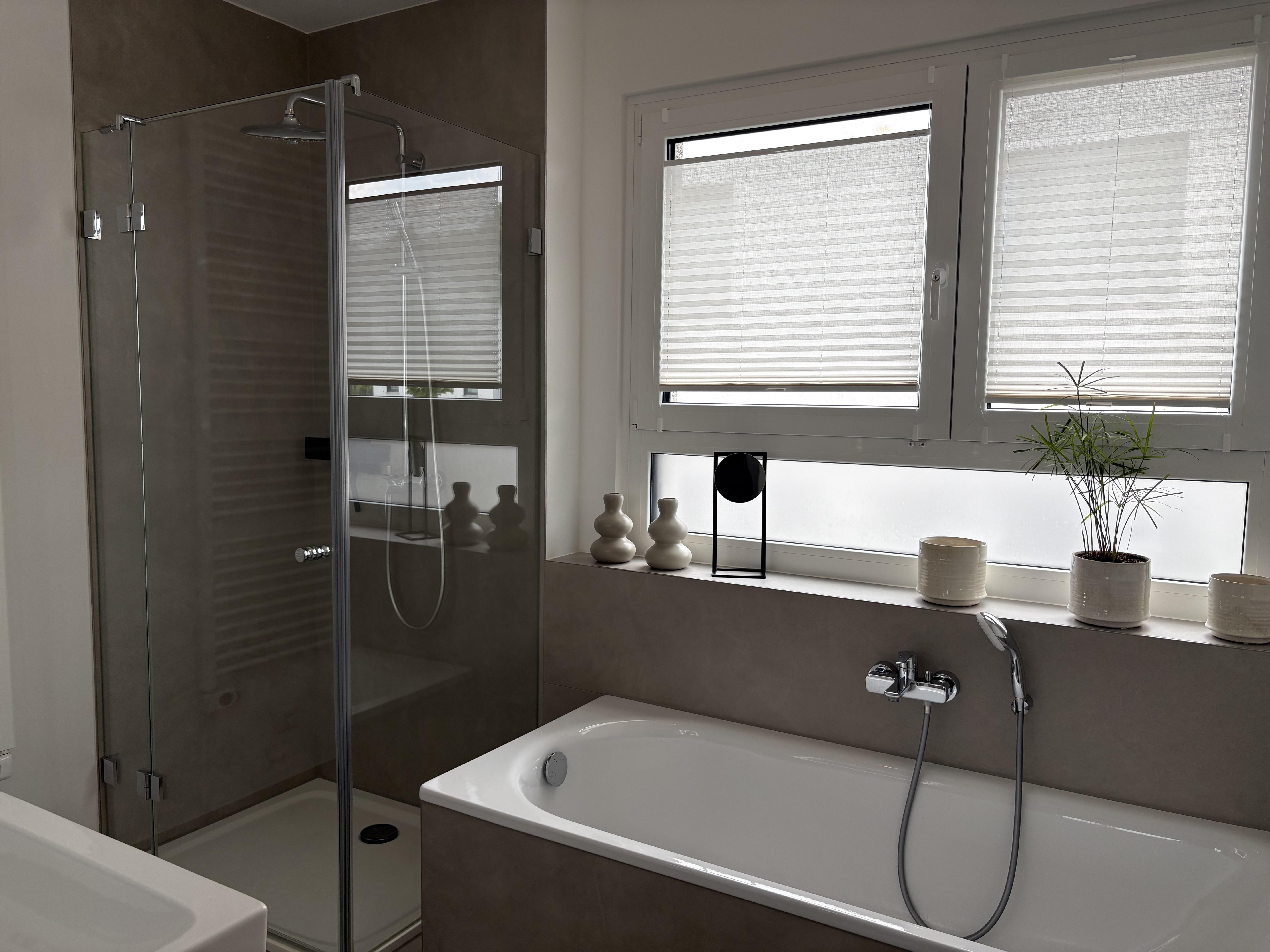 Badezimmer 1.OG.jpeg