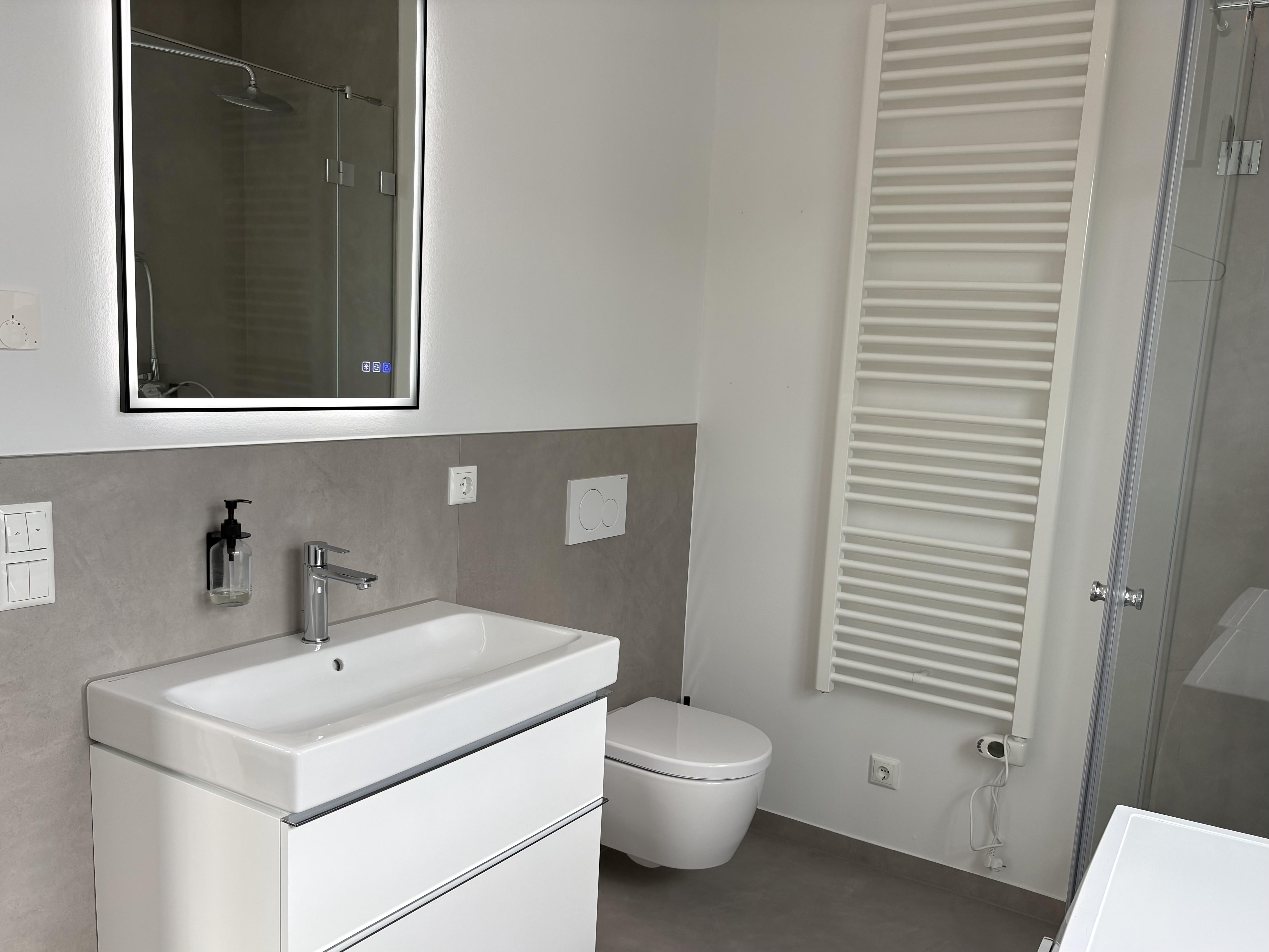 Badezimmer Staffelgeschoss.jpeg