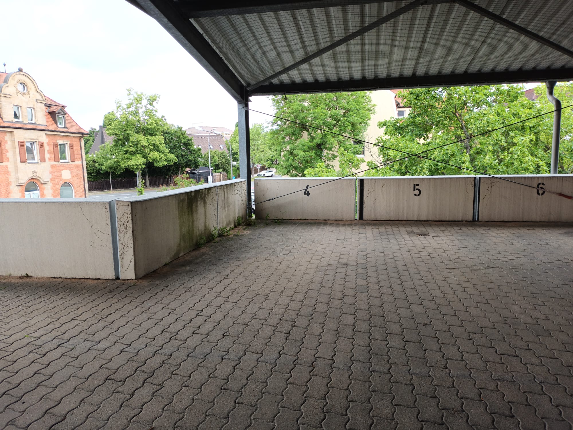 Garagenstellplatz Nr. 4.JPG