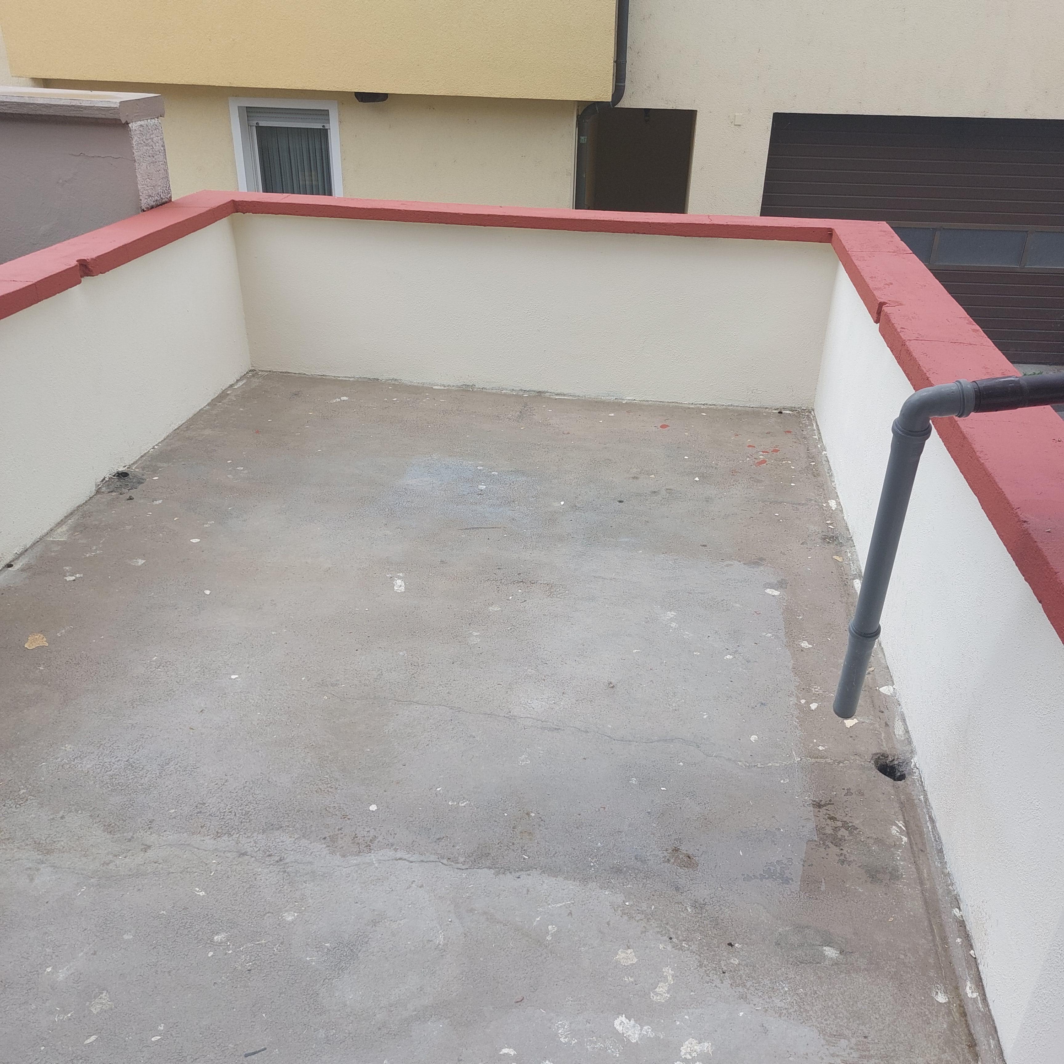 Terasse (Boden + Dach wird noch gemacht)