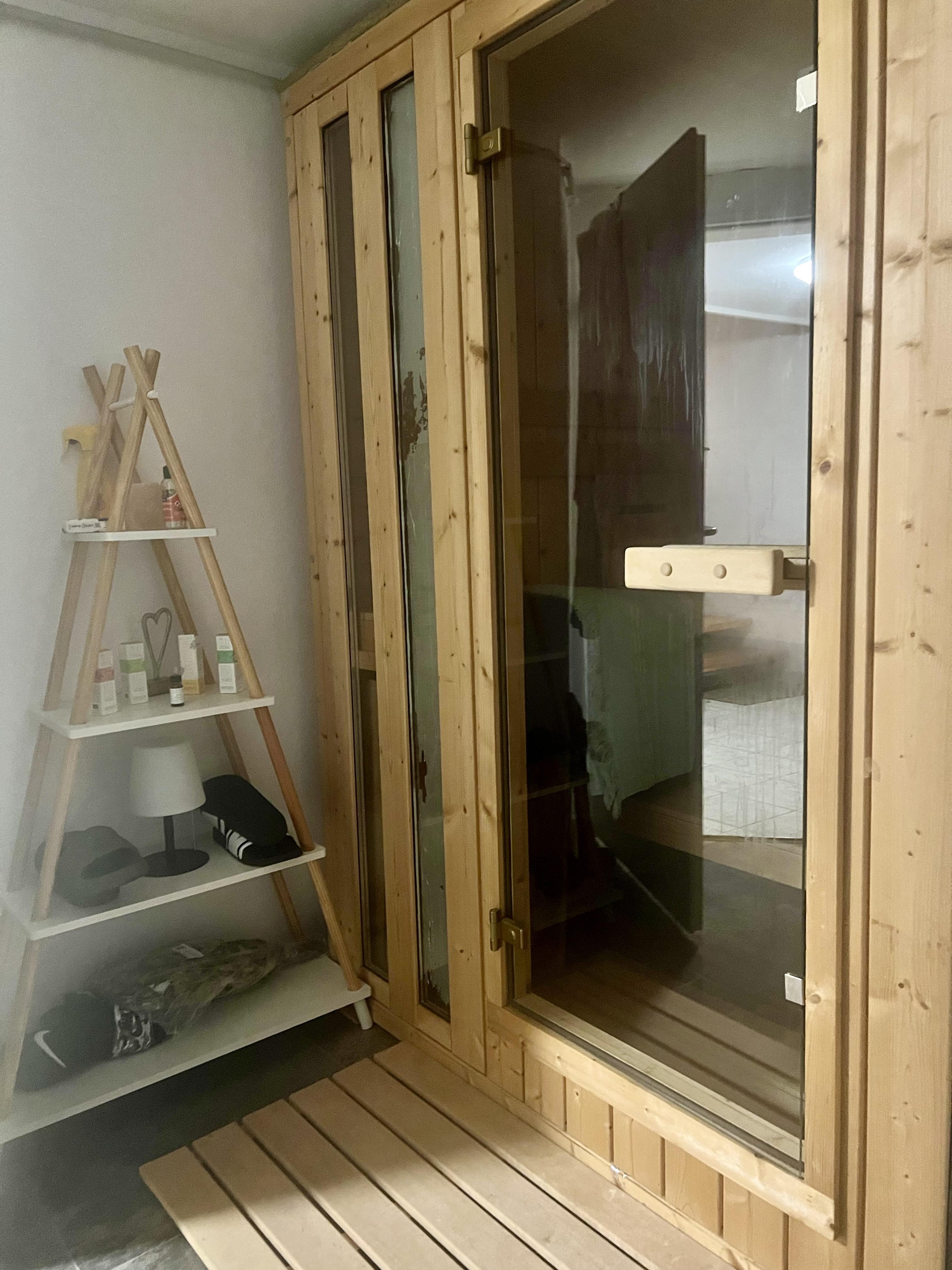 Sauna.jpeg