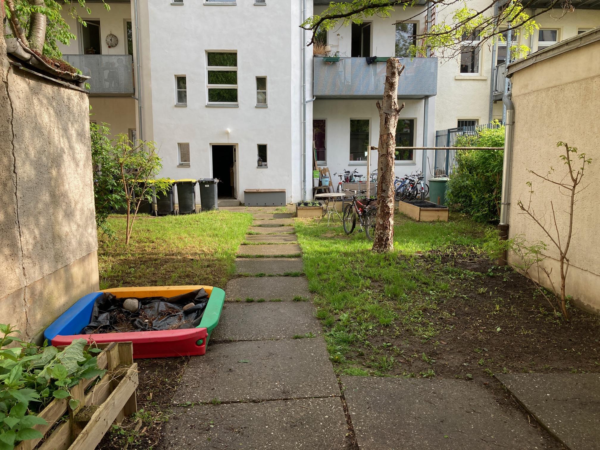 14 Garten 2023-05-11 - 4.JPG