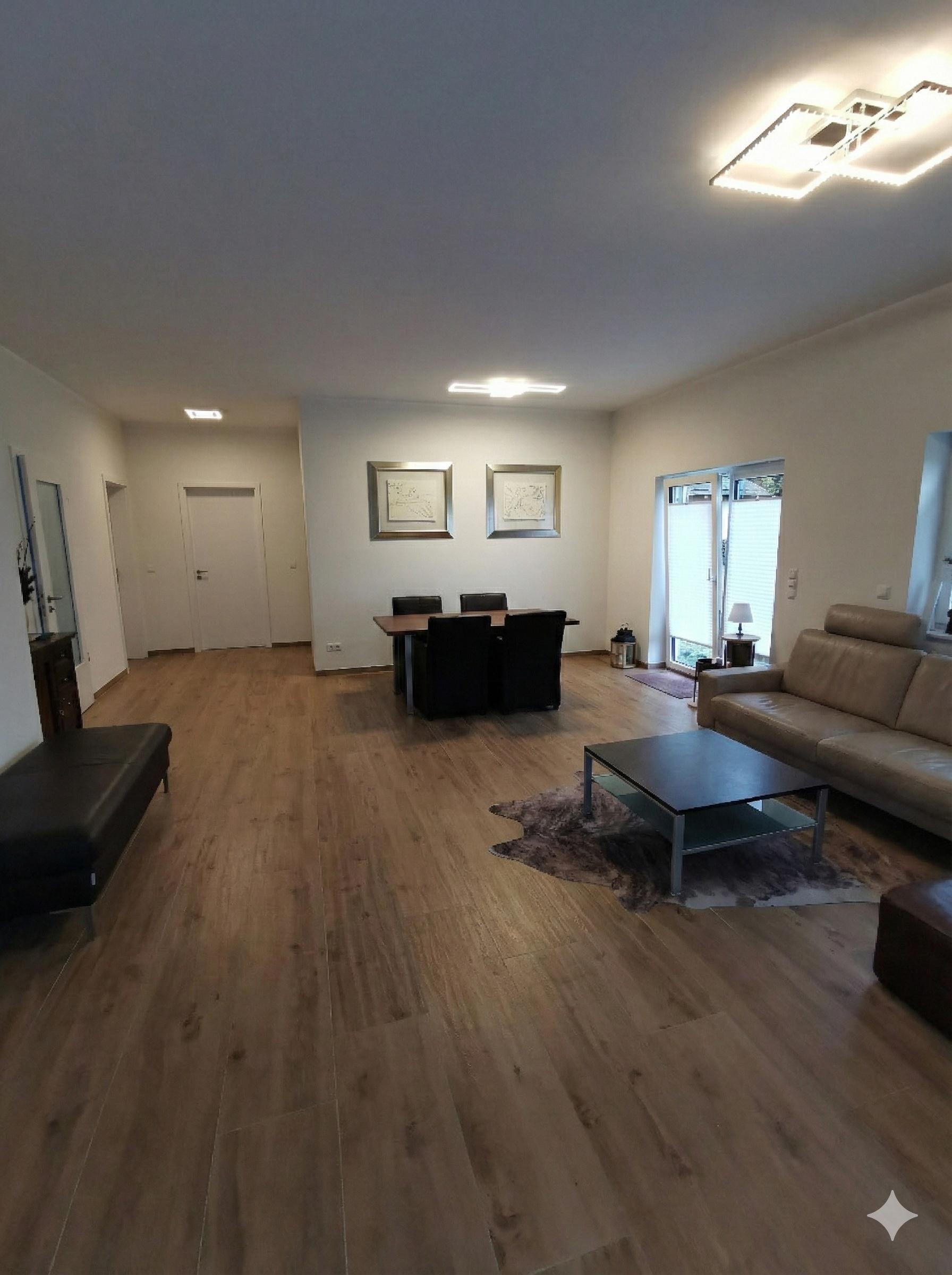 Wohnzimmer 3.jpg