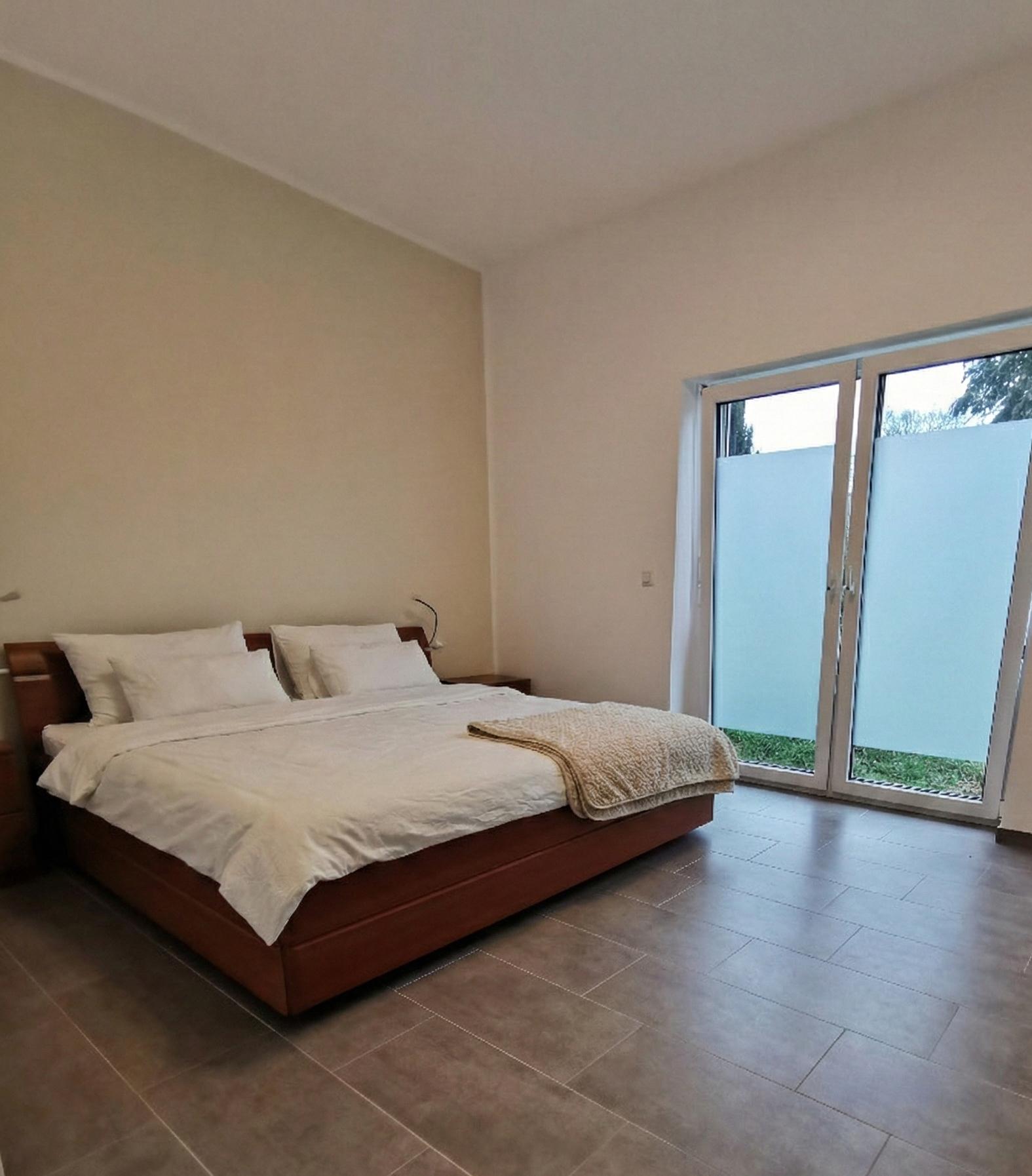 Schlafzimmer 3.jpg