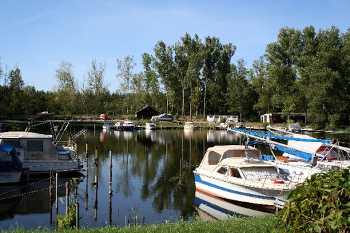 Marina Brieselang am Havelkanal, ca. 1,5 km entfernt