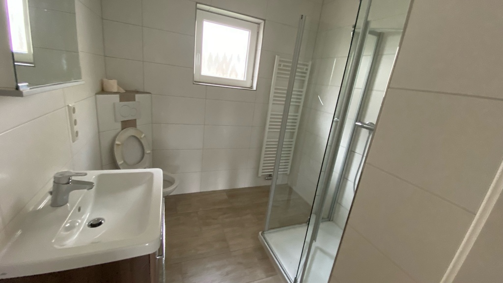 Badezimmer EG
