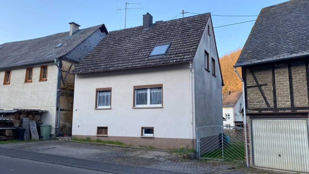 Stra?enansicht