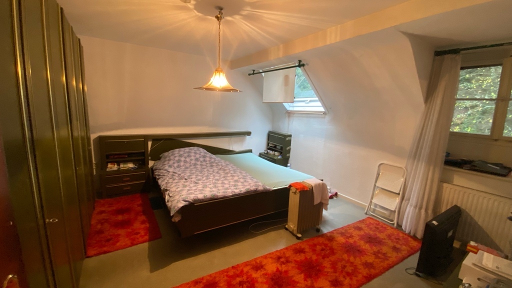 Schlafzimmer DG