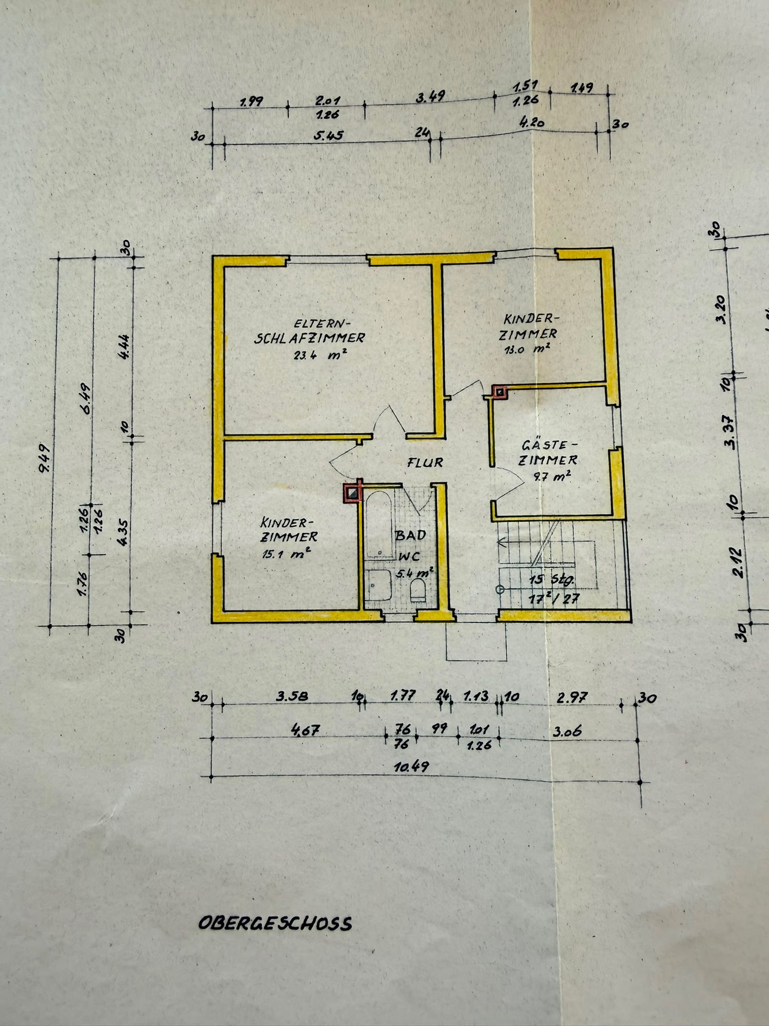 Plan weicht ab Ki-Zimmer 15,1 qm jetzt Badezimmer mit Tür zum Elternschlafzimmer