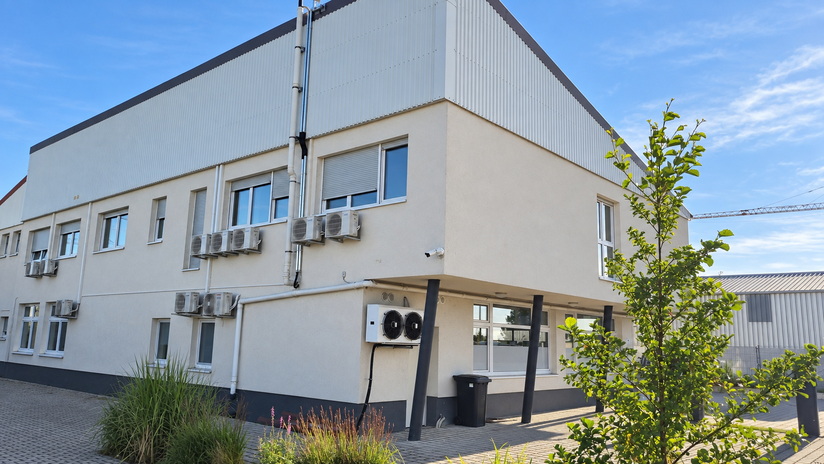 01 Außenfassade.jpg