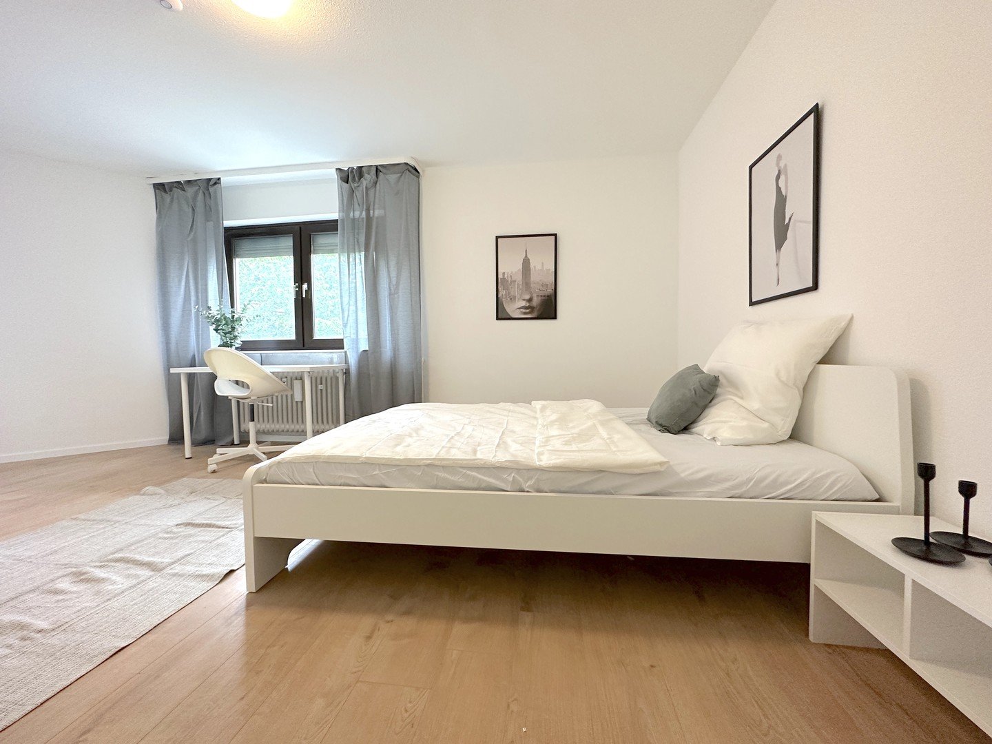 Erstbezug nach Sanierung - Möblierte WG-Zimmer in Frankfurt/ 3 person shared flat