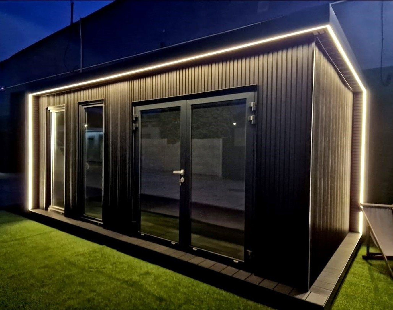 Bürocontainer Gartenhaus 6x3m mit Lieferung bis 500km kostenlos