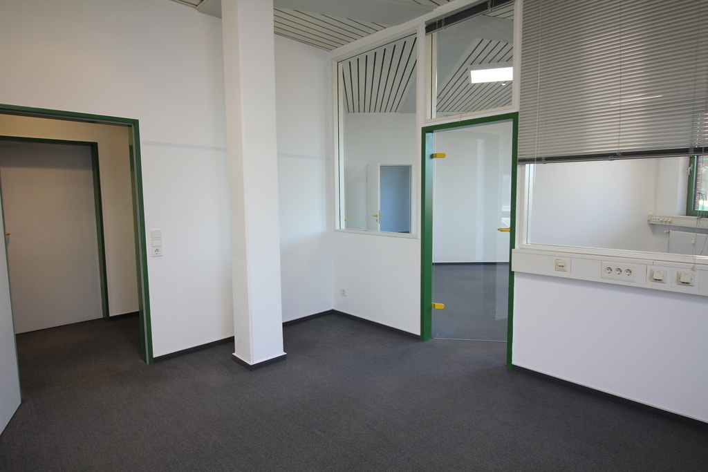 Klasse Büroräume im Gründerzentrum - Großzügige Raumeinheit