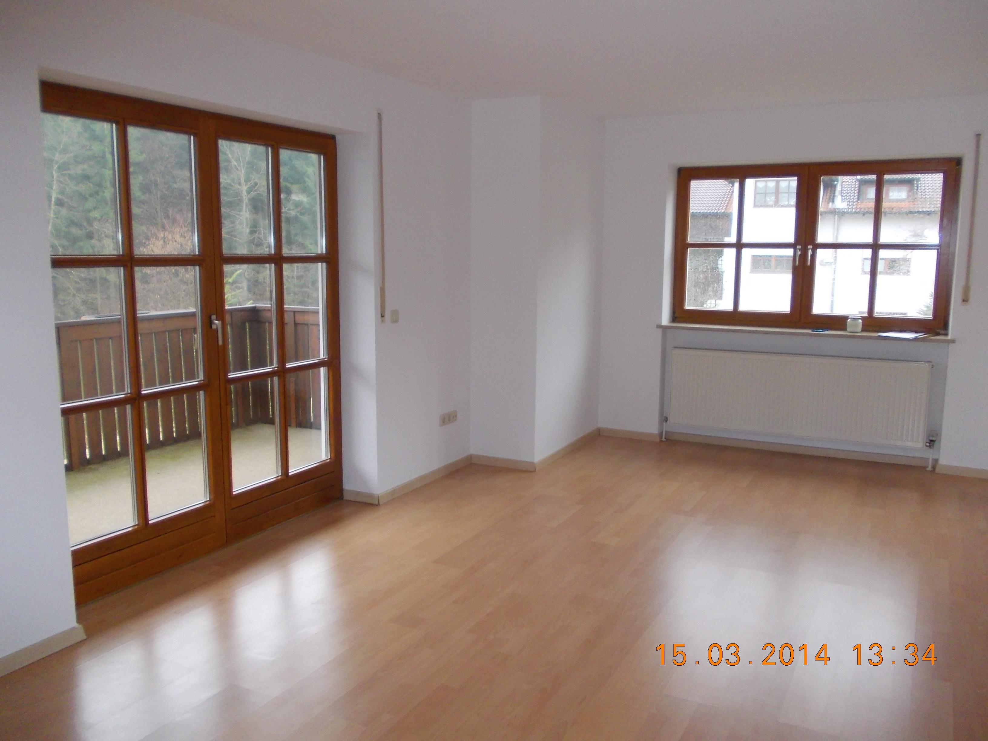 Exklusive, neuwertige 3-Zimmer-Wohnung mit Balkon in Salzweg (Passau)