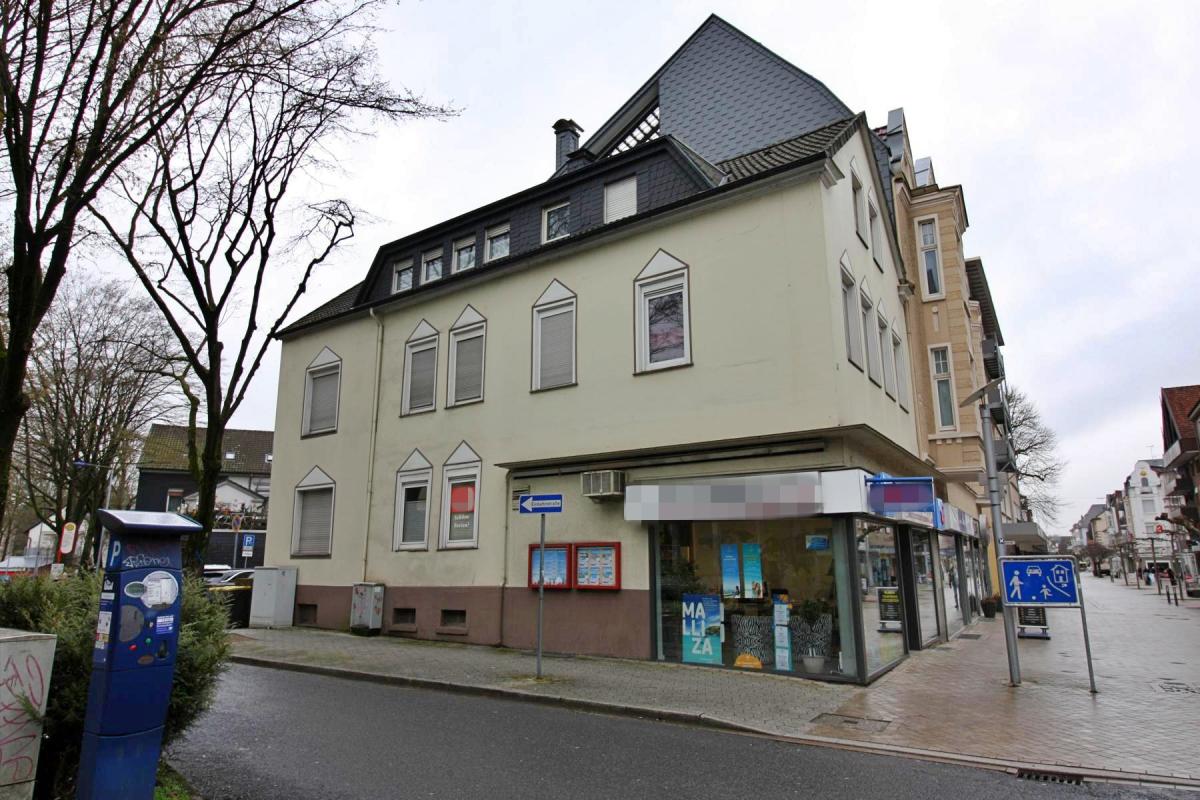 Gepflegtes Wohn-und Geschäftshaus im Zentrum von Menden zu verkaufen.