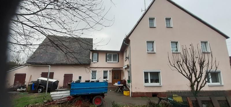 ObjNr:18541 - Schönes Zweifamilienhaus  bei Colditz sucht neuen Eigentümer