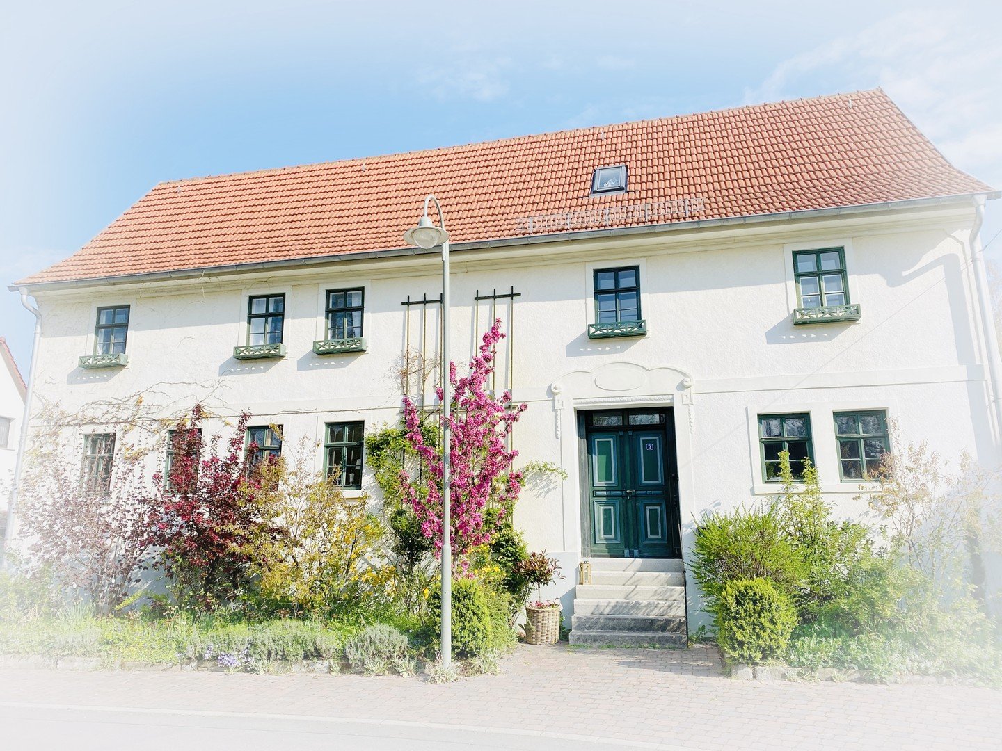 PROVISIONSFREI: Historisches Bauernhaus mit tollem Garten und großem Nebengebäude