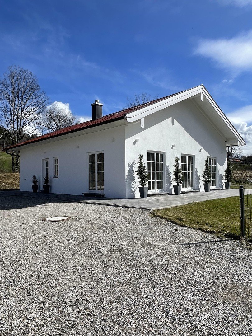 Charmantes Einfamilienhaus mit Bergblick im Chiemgau