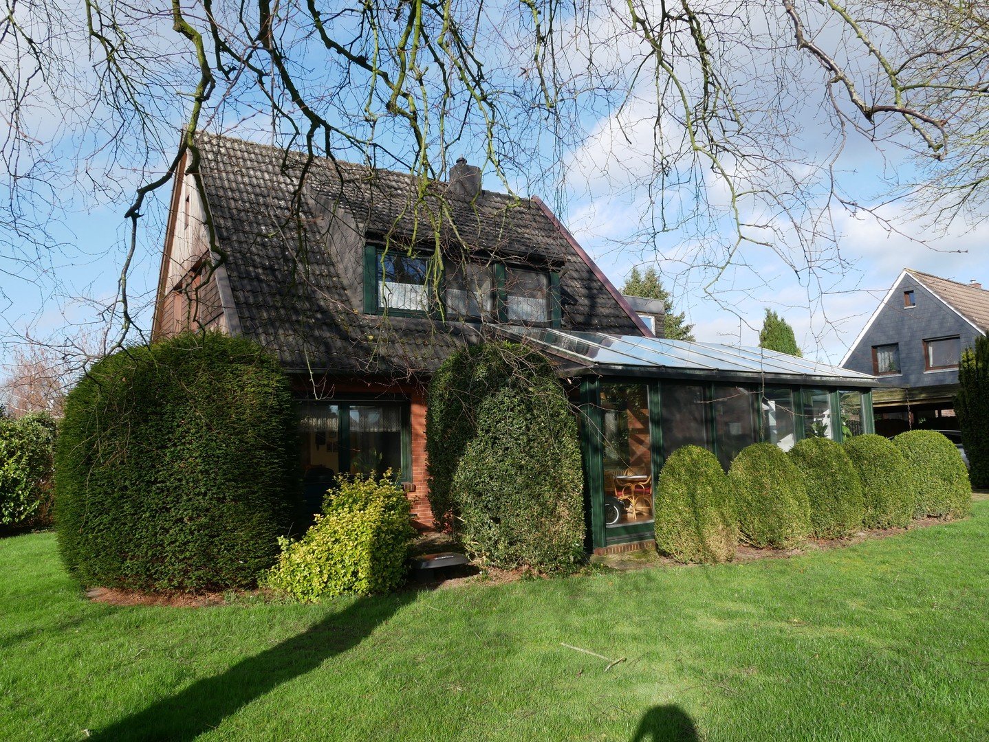 Reserviert - Einfamilienhaus mit Wintergarten in Zetel/Neuenburg