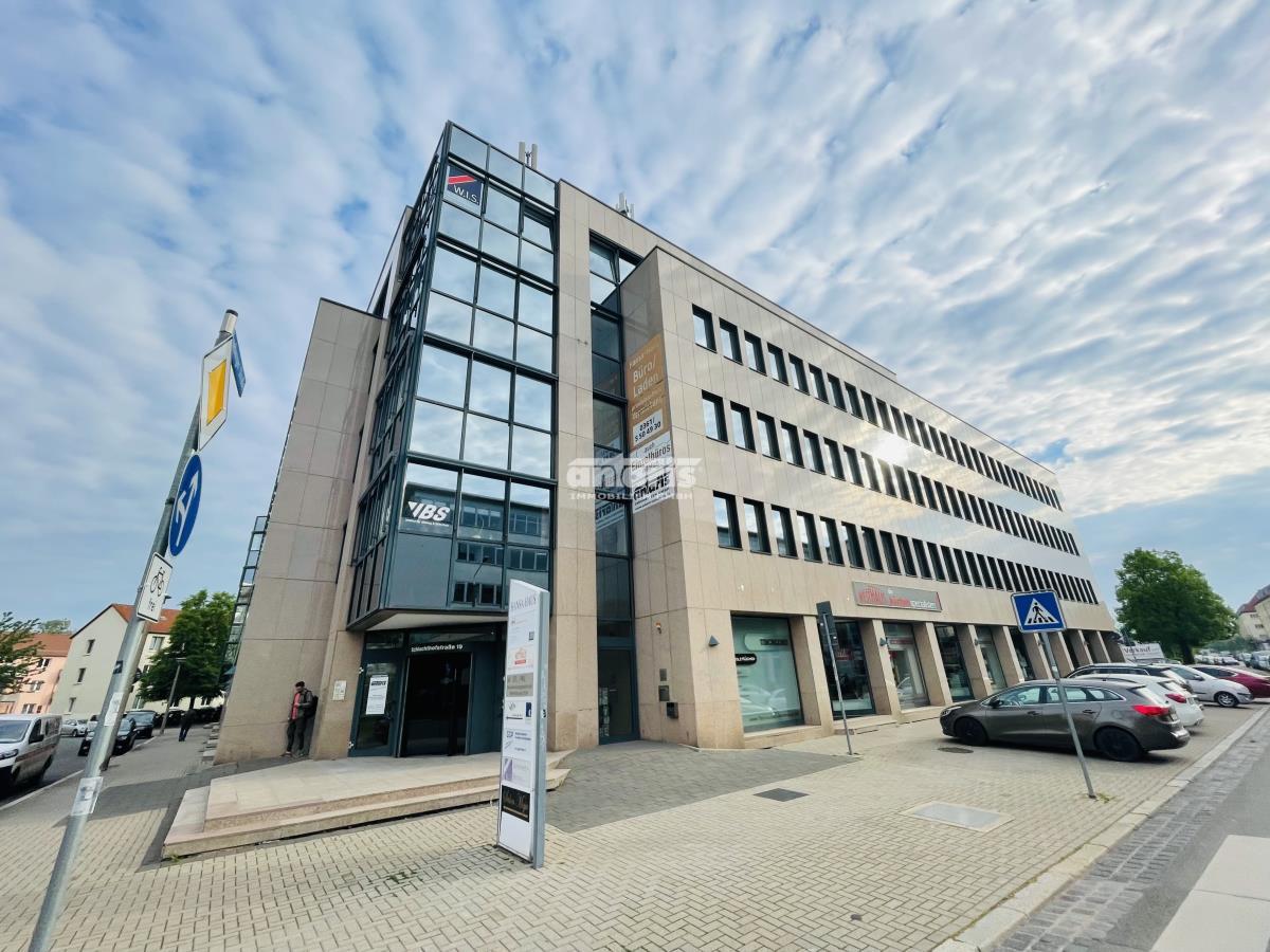 antaris Immobilien GmbH ** Funktionale Erdgeschoss-Fläche im "Hansa-Haus" **