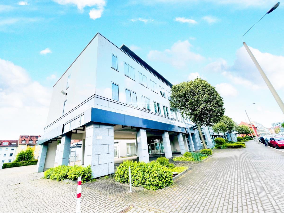 antaris Immobilien GmbH ** Absolute Seltenheit - großflächige Einheiten in Zentrumsnähe **