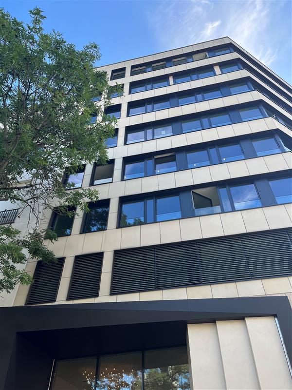 Hochwertige Büroflächen mit Dachterrasse im Westend