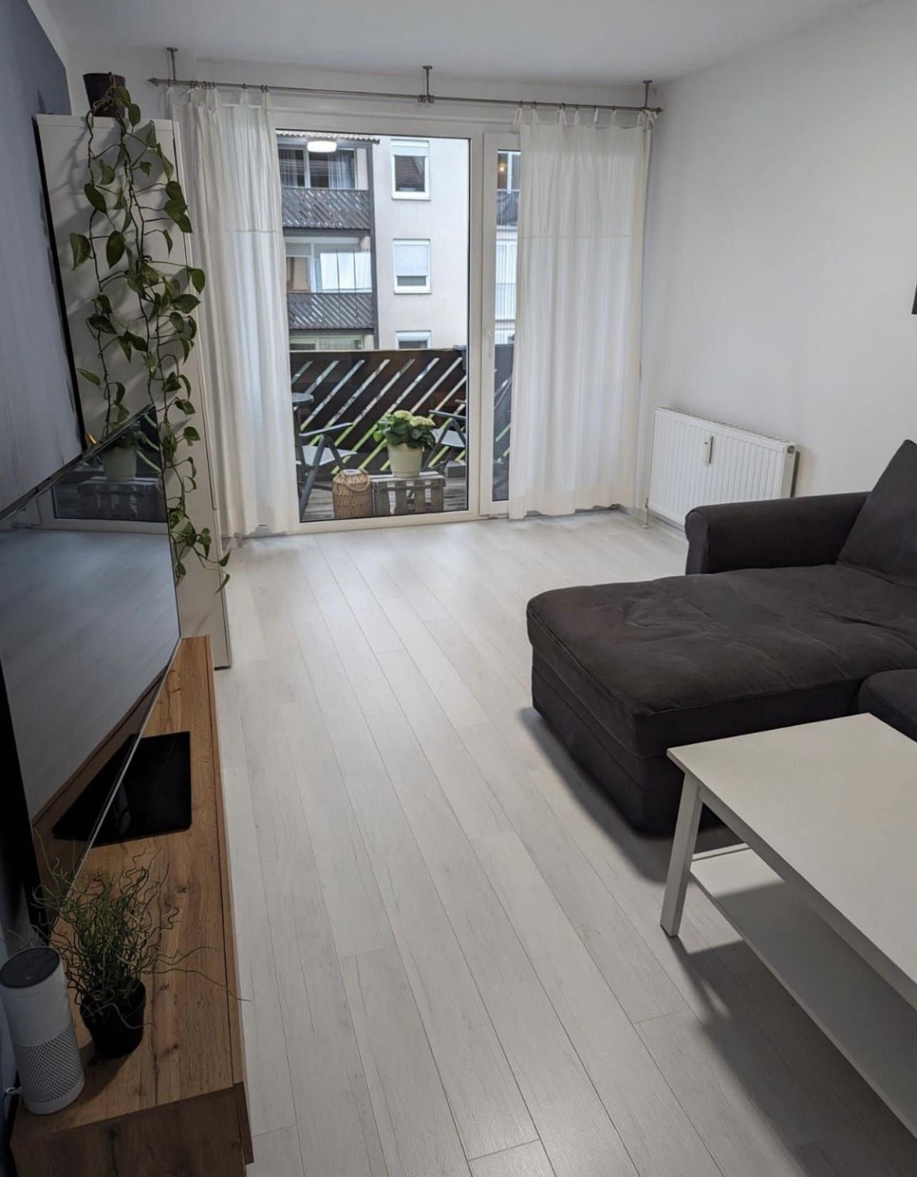 2 Zimmer Wohnung mit Balkon zu vermieten 