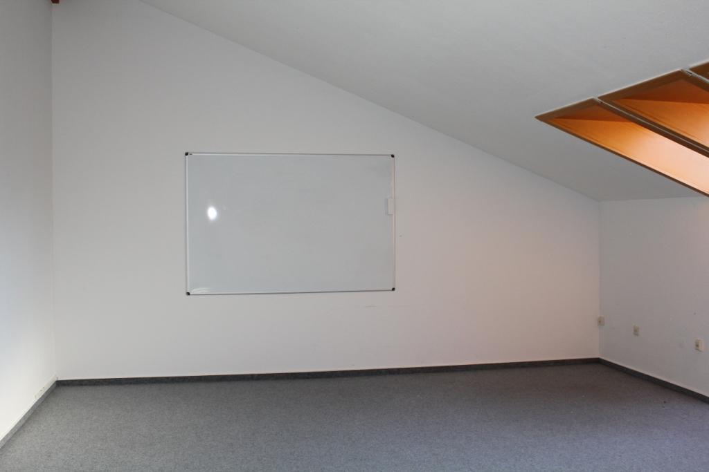 Klasse Büroräume im Gründerzentrum - Grosszügiege Raumeinheit