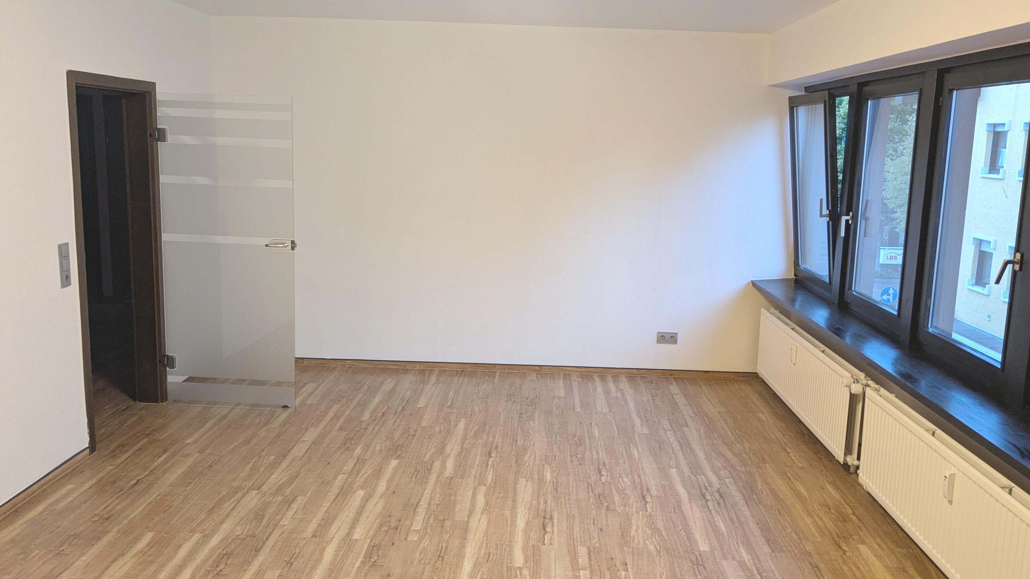 Freier Raum in Psychotherapie-Praxis am Marktplatz von Andernach