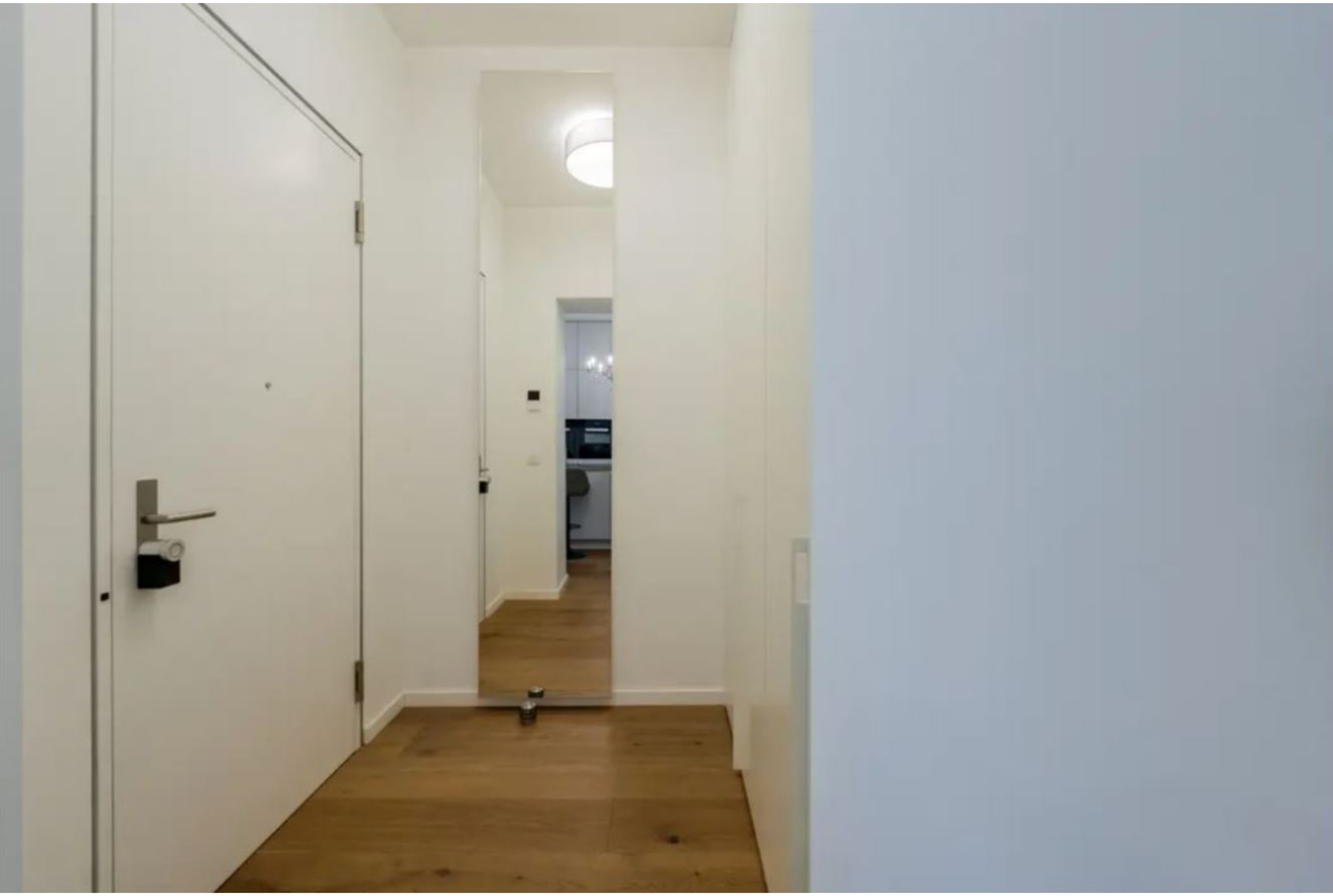 Top renovierte Wohnung - komplett. 1. Etage – In der Nähe der Universität