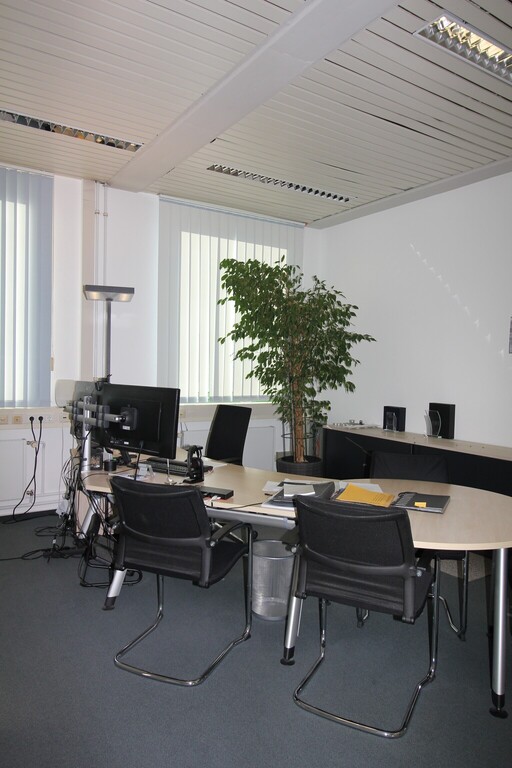 Klasse Büroräume im Gründerzentrum - Kleines Büro für ein ruhiges Arbeiten